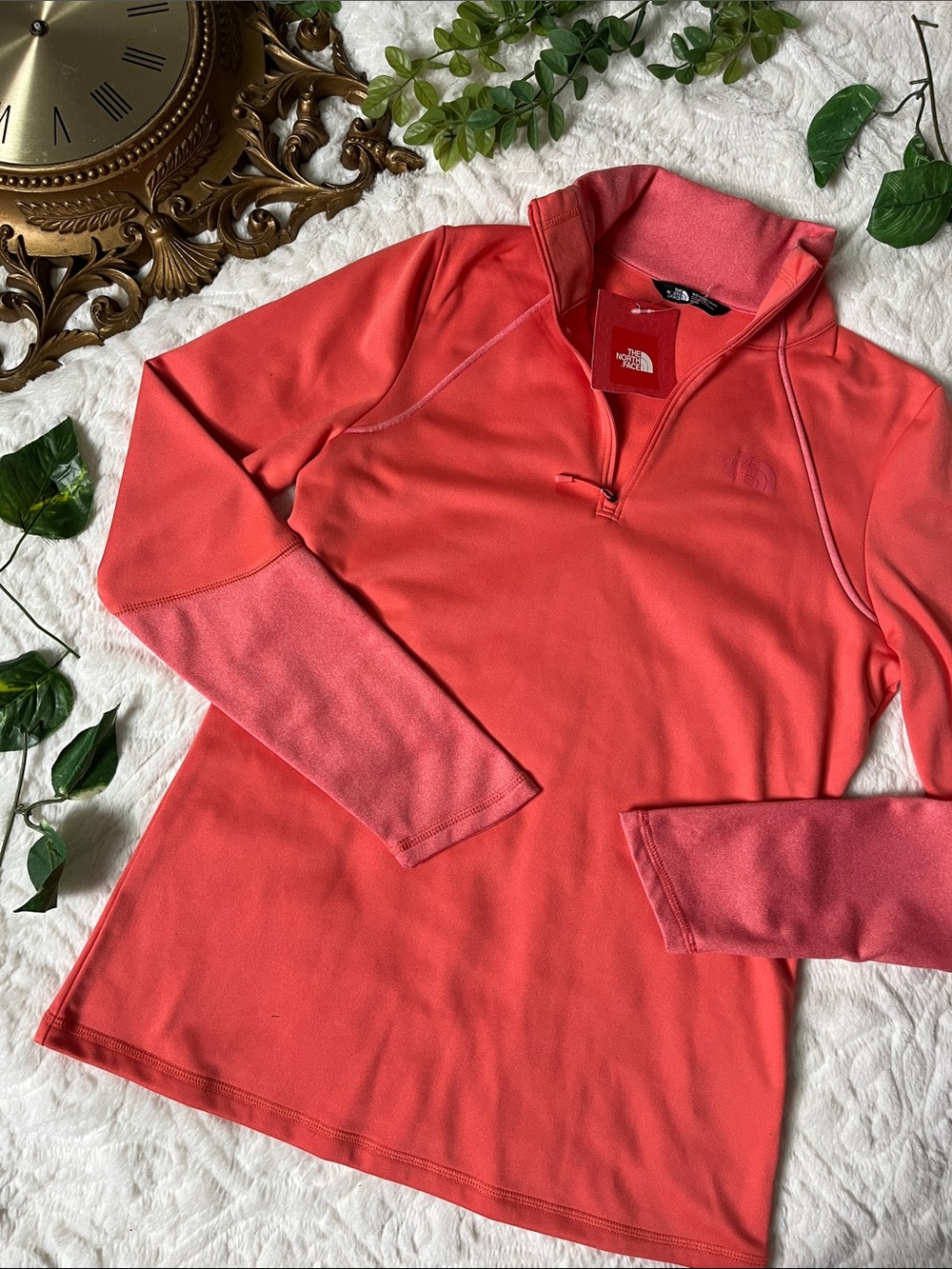 NWT Northface Pull Over Quarter Zip